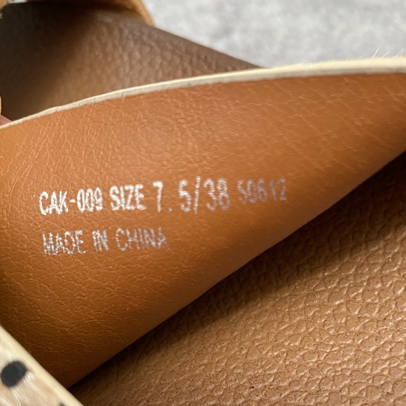 Dirty Laundry Coastline Cheetah Sandal Size 7.5 - Picture 5 of 6